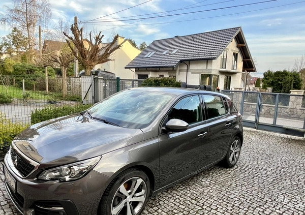 Peugeot 308 cena 38900 przebieg: 199500, rok produkcji 2018 z Kraków małe 631